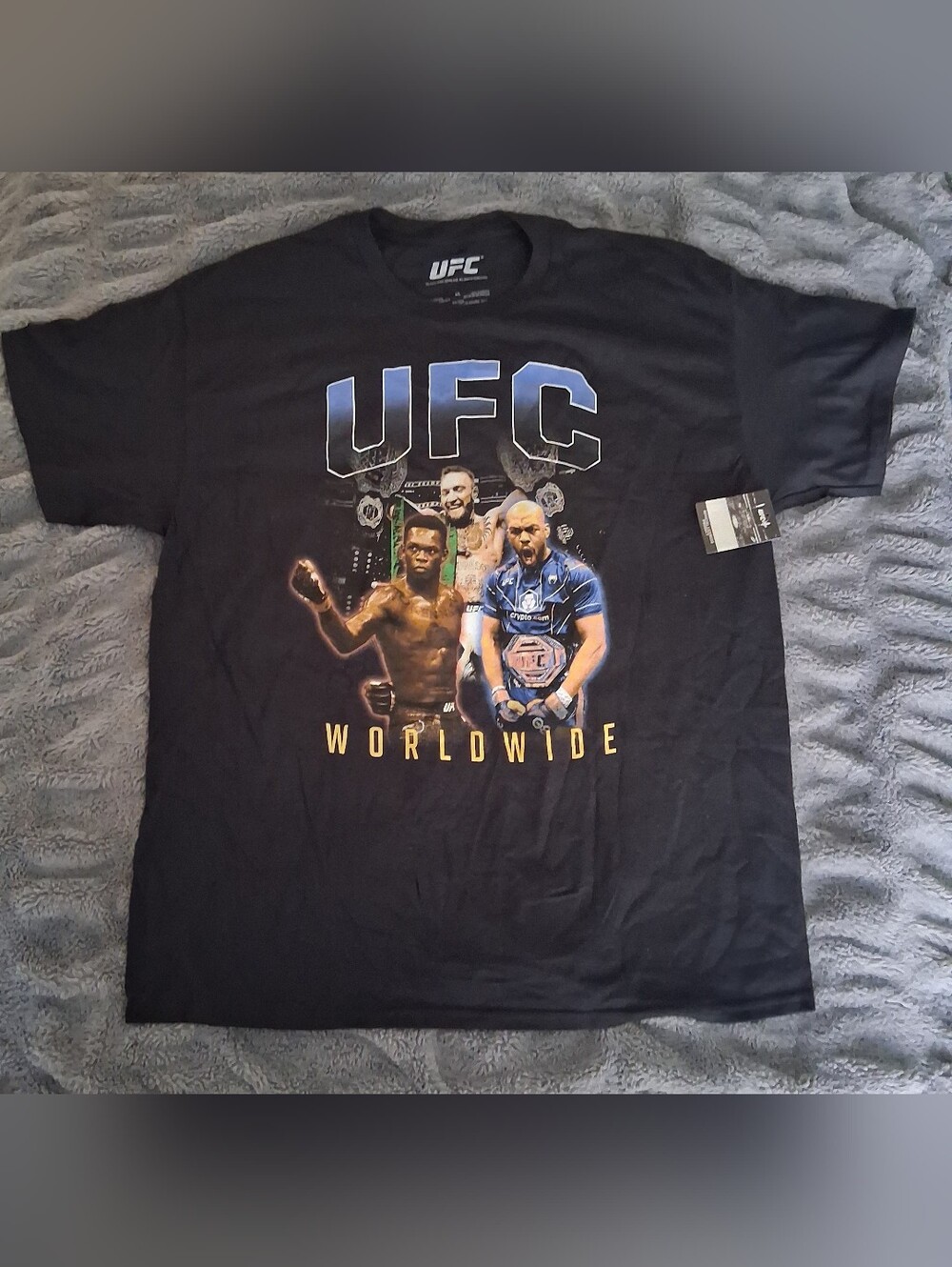 NWT UFC Black Tee with Blue & Gold Fighter Graphics Men's Size XL